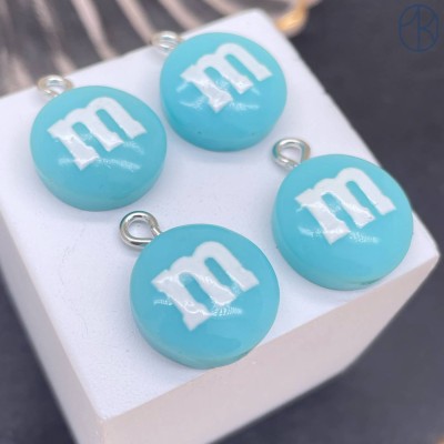 Подвеска конфета голубая M&M's, цвет серебро 14 мм