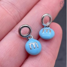 Подвеска конфета голубая M&M's, цвет серебро 8 мм