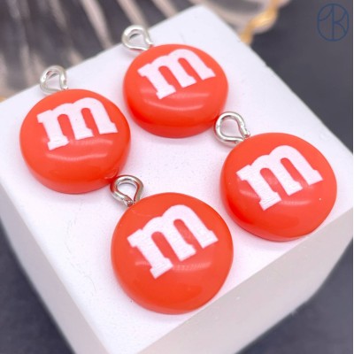 Подвеска конфета оранжевая M&M's, цвет серебро 14 мм