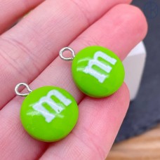 Подвеска конфета зеленая M&M's, цвет серебро 14 мм