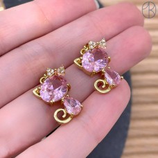 Подвеска кот розовые цирконы, цвет золото 18 мм 