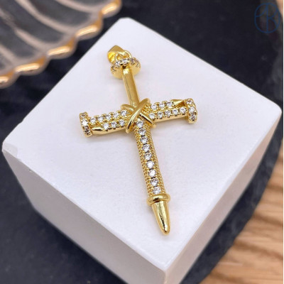Подвеска крест цирконы, цвет золото 36 мм