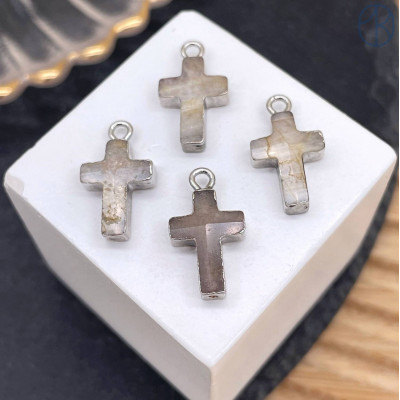 Подвеска крест лунный камень, цвет серебро 14х10 мм