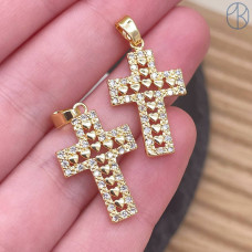 Подвеска крест сердца цирконы, цвет золото 20 мм