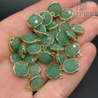 Подвеска круг кварц зеленый клубничный, цвет золото 10 мм