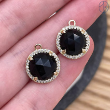 Подвеска круг огранка цирконы агат черный, цвет золото 13 мм