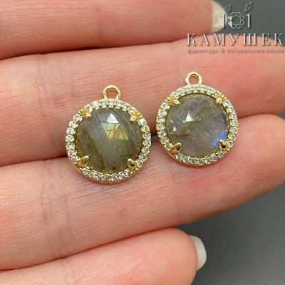 Подвеска круг огранка цирконы лабрадор, цвет золото 13 мм