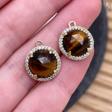 Подвеска круг огранка цирконы тигровый глаз, цвет золото 13 мм