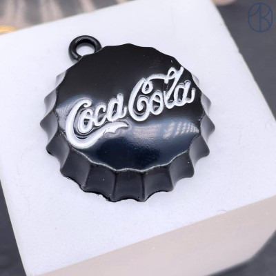Подвеска крышка черная Coca cola 25 мм