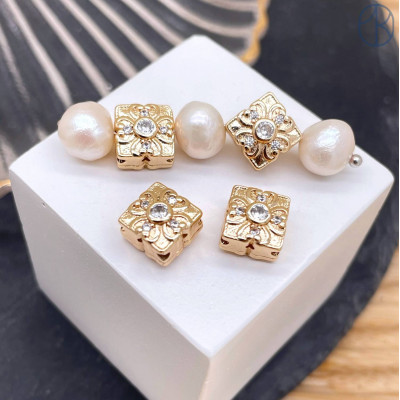 Подвеска квадрат циконы, цвет серебро 12 мм