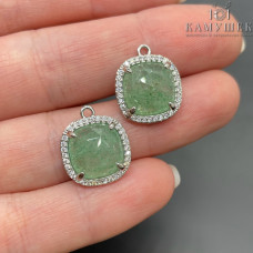 Подвеска квадрат цирконы кварц зеленый клубничный, цвет серебро 14 мм