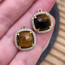 Подвеска квадрат цирконы тигровый глаз, цвет золото 14 мм