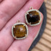 Подвеска квадрат цирконы тигровый глаз, цвет золото 14 мм