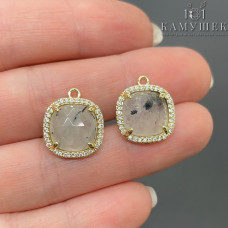 Подвеска квадрат цирконы турмалиновый кварц, цвет золото 14 мм