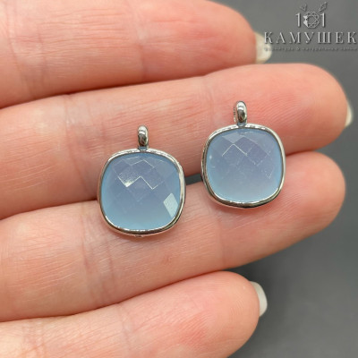 Подвеска квадрат кварц тонированный голубой, цвет серебро 14 мм