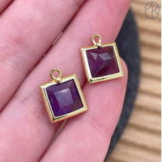Подвеска квадрат огранка аметист, цвет золото 10 мм