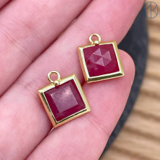 Подвеска квадрат огранка кварц розовый тонированный, цвет золото 10 мм