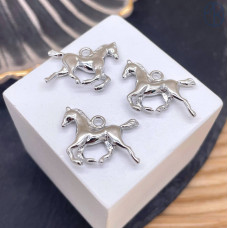 Подвеска лошадь, цвет серебро 15х20 мм 
