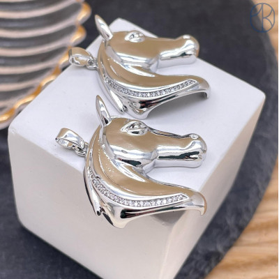 Подвеска лошадь, цвет серебро 28х25 мм 