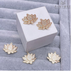 Подвеска лотос белые цирконы, цвет золото 17x19 мм