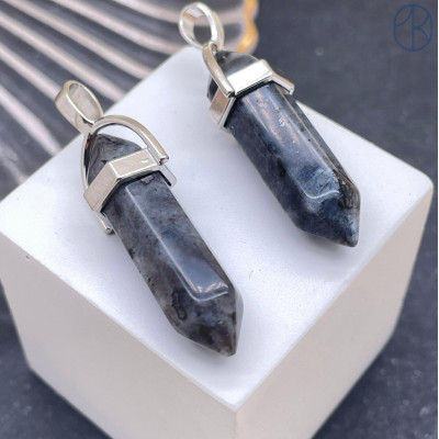 Подвеска маятник Лабрадорит черный (Ларвикит), цвет серебро 42х9 мм