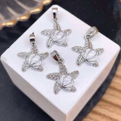 Подвеска морская звезда цирконы, цвет серебро 14 мм