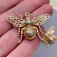 Подвеска муха, цвет золото 27х39 мм 