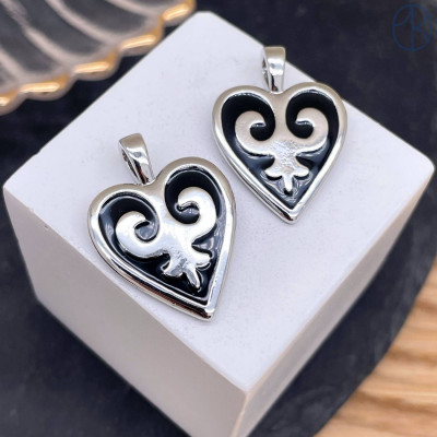 Подвеска национальная №22, цвет серебро 19х18 мм