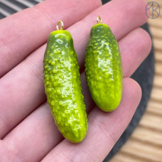 Подвеска огурец, цвет золото 35 мм