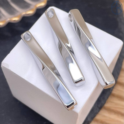 Подвеска палочка, цвет серебро 40х6