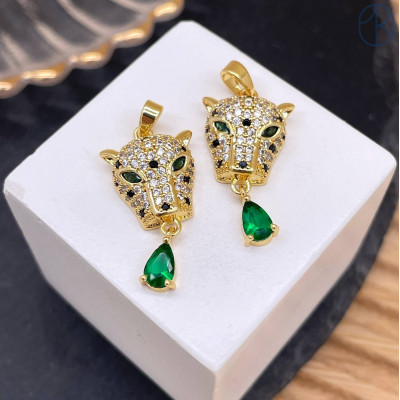 Подвеска пантера зеленый циркон, цвет золото 15 мм