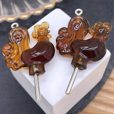 Подвеска петушок коричневый, цвет серебро ~ 5 см