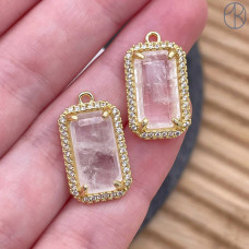 Подвеска прямоугольник цирконы горный хрусталь, цвет золото 18х12 мм