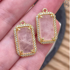Подвеска прямоугольник цирконы розовый кварц, цвет золото 18х12 мм