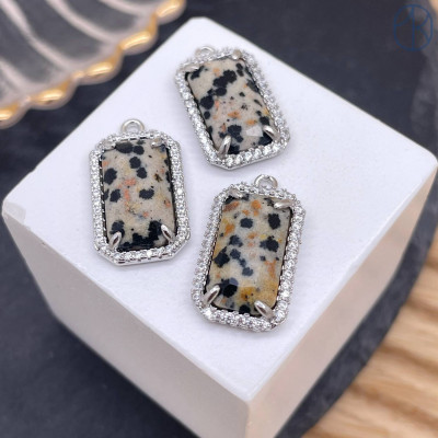 Подвеска прямоугольник цирконы яшма далматиновая, цвет серебро 18х12 мм