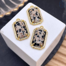 Подвеска прямоугольник цирконы яшма далматиновая, цвет золото 18х12 мм