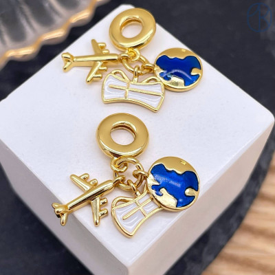 Подвеска самолет, земной шар и сумка, цвет золото 14 мм