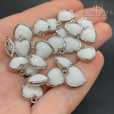 Подвеска сердце агат белый имитация огранка, цвет серебро 12х13 мм