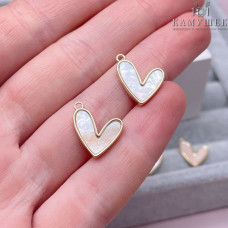 Подвеска сердце белый перламутр, цвет золото 13х14 мм 