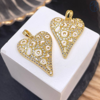 Подвеска сердце цирконы белая эмаль, цвет золото 24 мм 