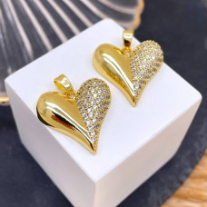 Подвеска сердце цирконы, цвет золото 20 мм 