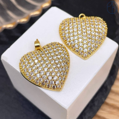 Подвеска сердце цирконы, цвет золото 24 мм 