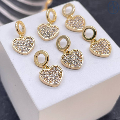 Подвеска сердце цирконы, цвет золото 8 мм 