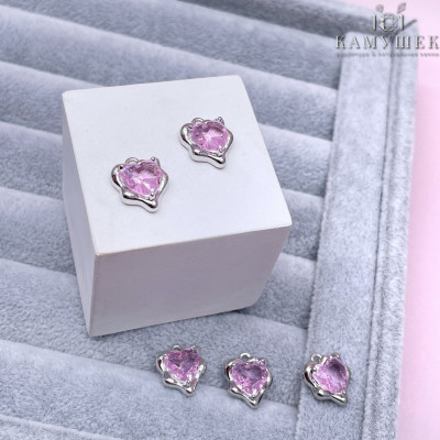 Подвеска сердце фриформ розовый циркон, цвет серебро 11х13 мм