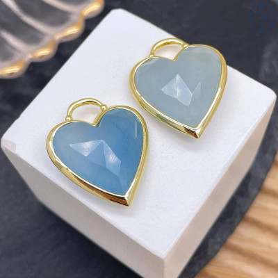 Подвеска сердце кварц голубой тонированный, цвет золото 20х20