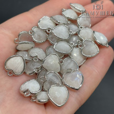 Подвеска сердце лунный камень огранка, цвет серебро 12х13 мм