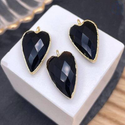 Подвеска сердце огранка агат черный, цвет золото 18х13 мм