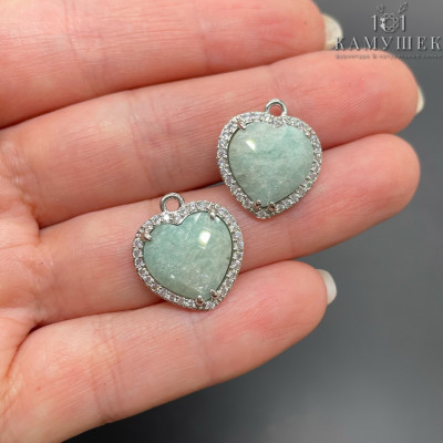 Подвеска сердце огранка цирконы амазонит, цвет серебро 16х18 мм