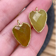 Подвеска сердце огранка халцедон, цвет золото 17х12 мм