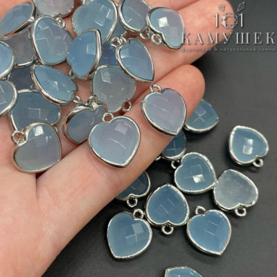 Подвеска сердце огранка кварц голубой тонированный, цвет серебро 13х15